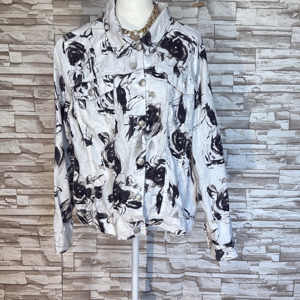 Saint Tropez West Woman 1X Floral Print Jacket - Picture 2 of 8